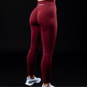 Alphalete amplify leggings- bordeaux